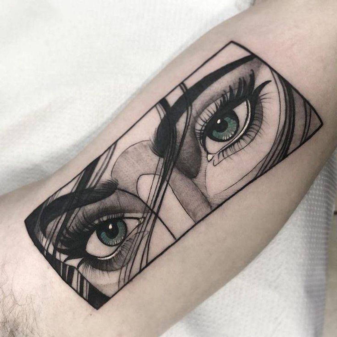 Social Eyes