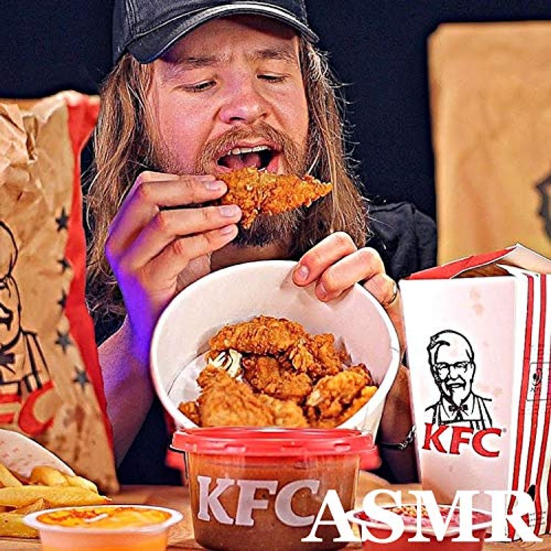 Products Eating KFC Boneless Family Feast Pt