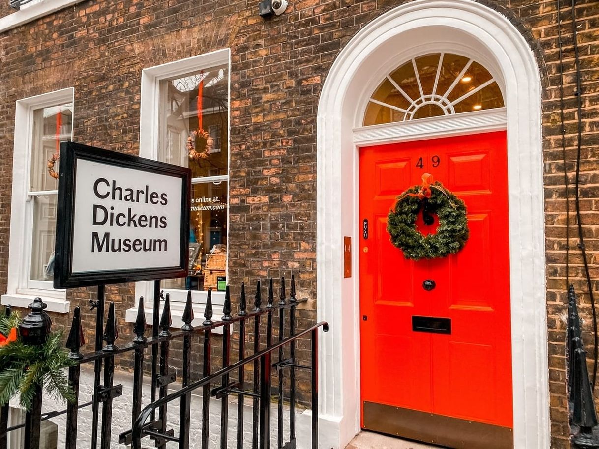 Place Charles Dickens House