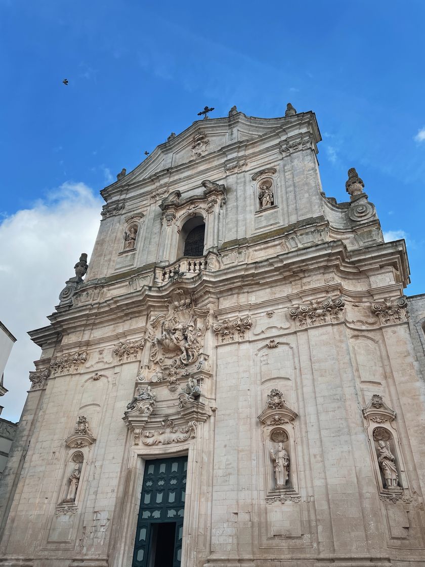 Place Basilica di San Martino