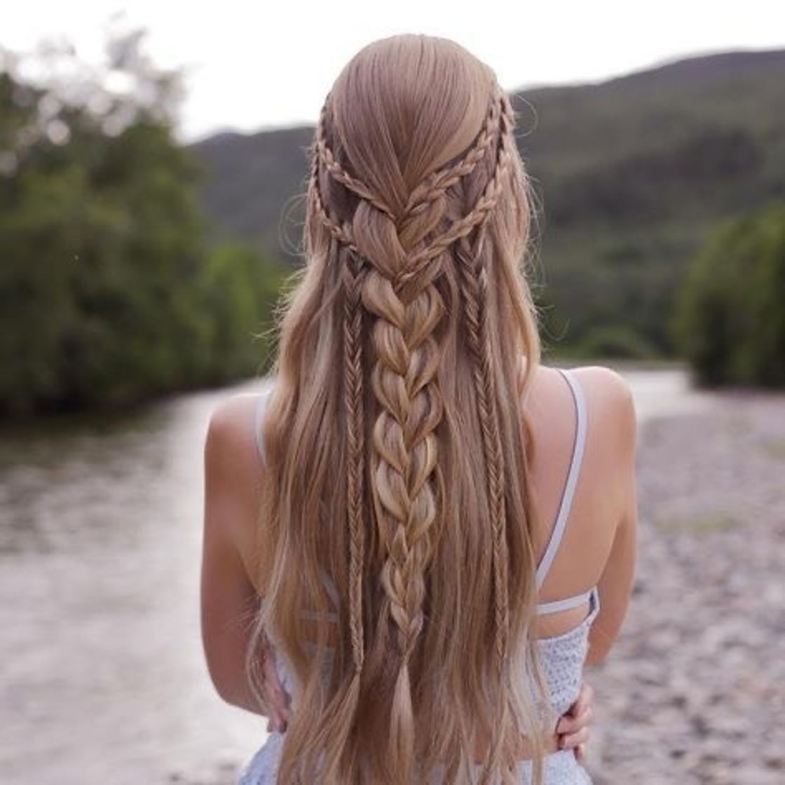 Social Penteado medieval 