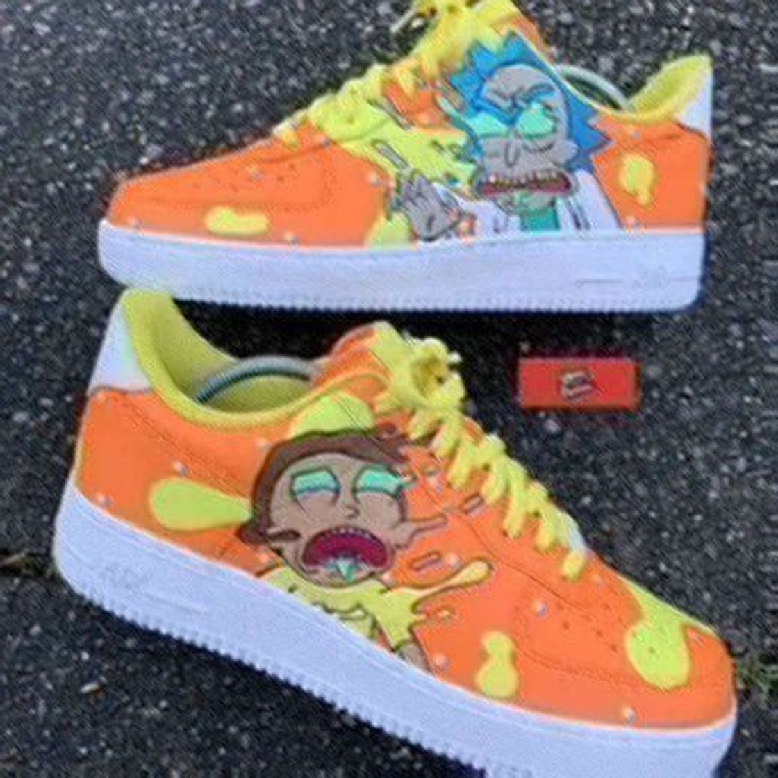 Social Nike Air Force 1