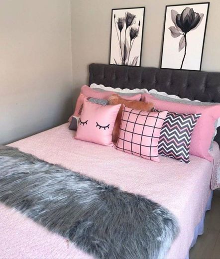 Quarto feminino ✨