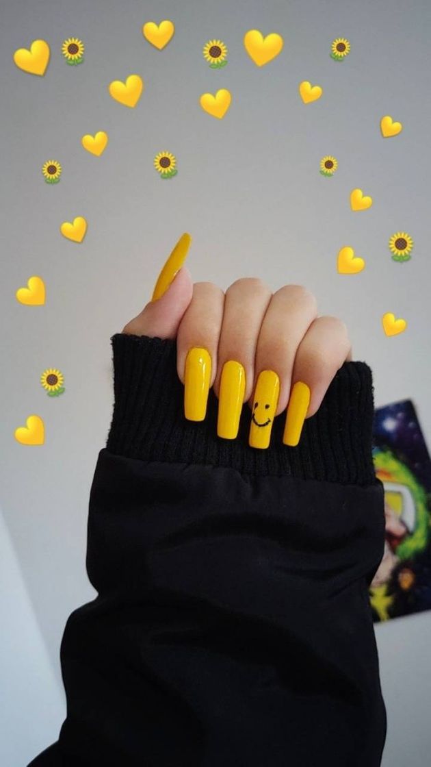 Moda Unhas amarelas 💛