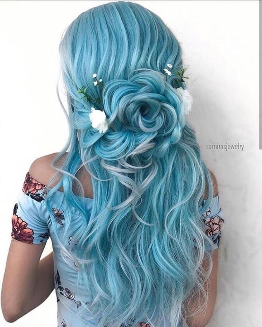 Moda Cabelo azul