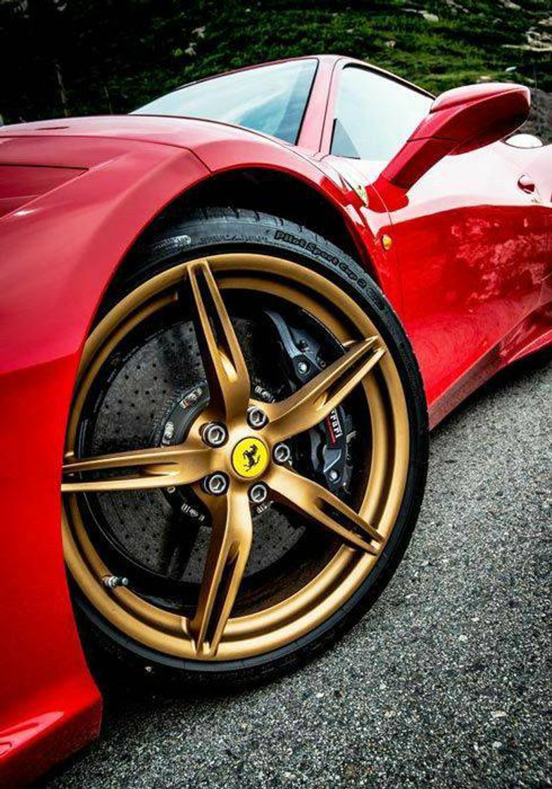 Social Ferrari