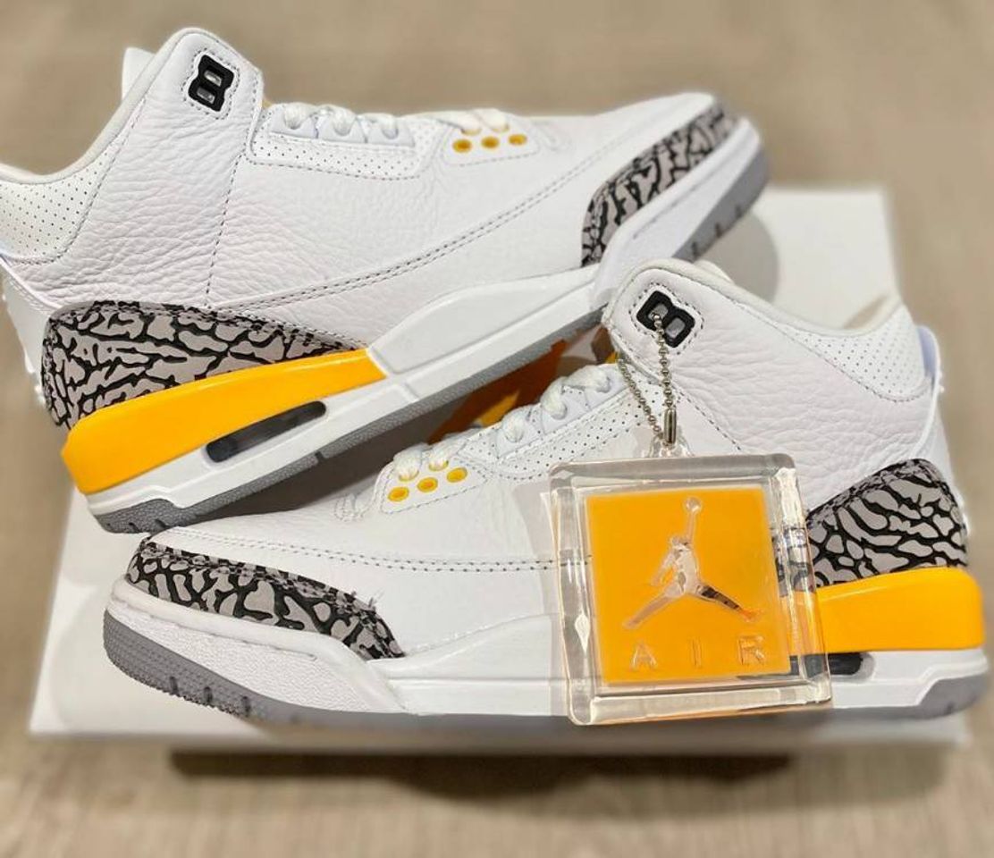 Moda Jordan 3 Laser Orange