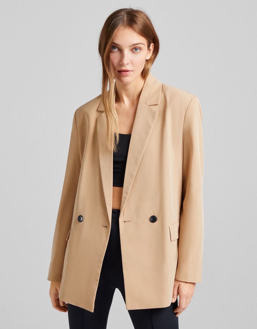 Moda Blazer fluida camel Bershka 