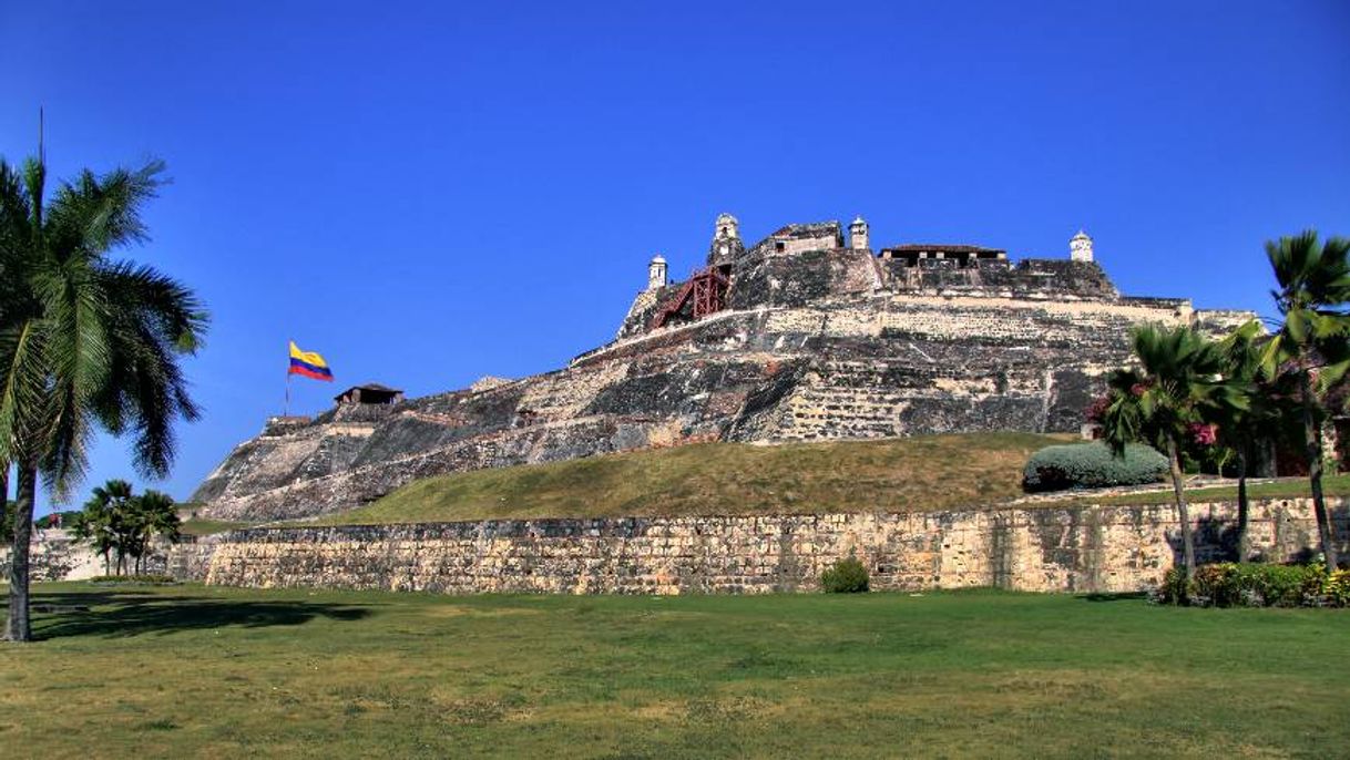 Lugar Castillo de San Felipe de Barajas