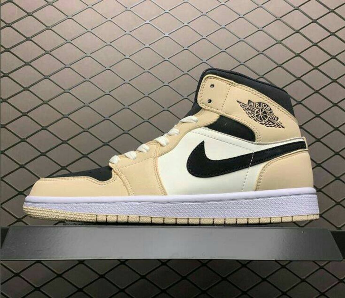 Moda Air Jordan 1 Mid feminino 