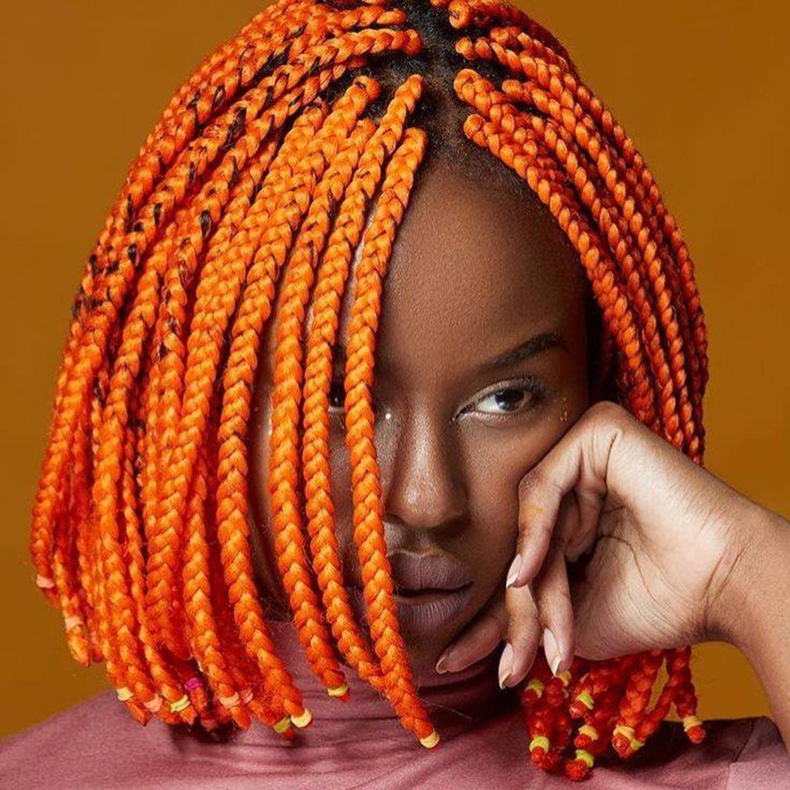 Moda box braids laranja