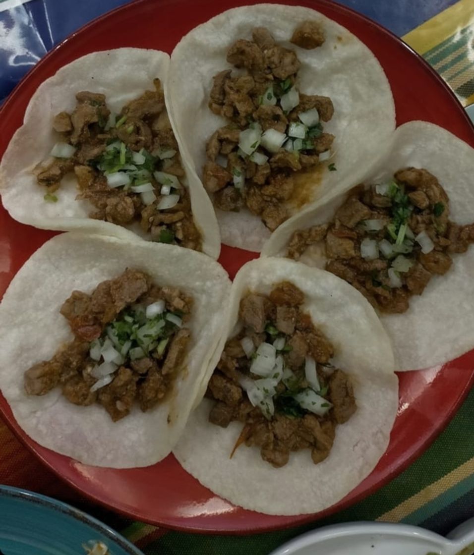Los Farolitos
