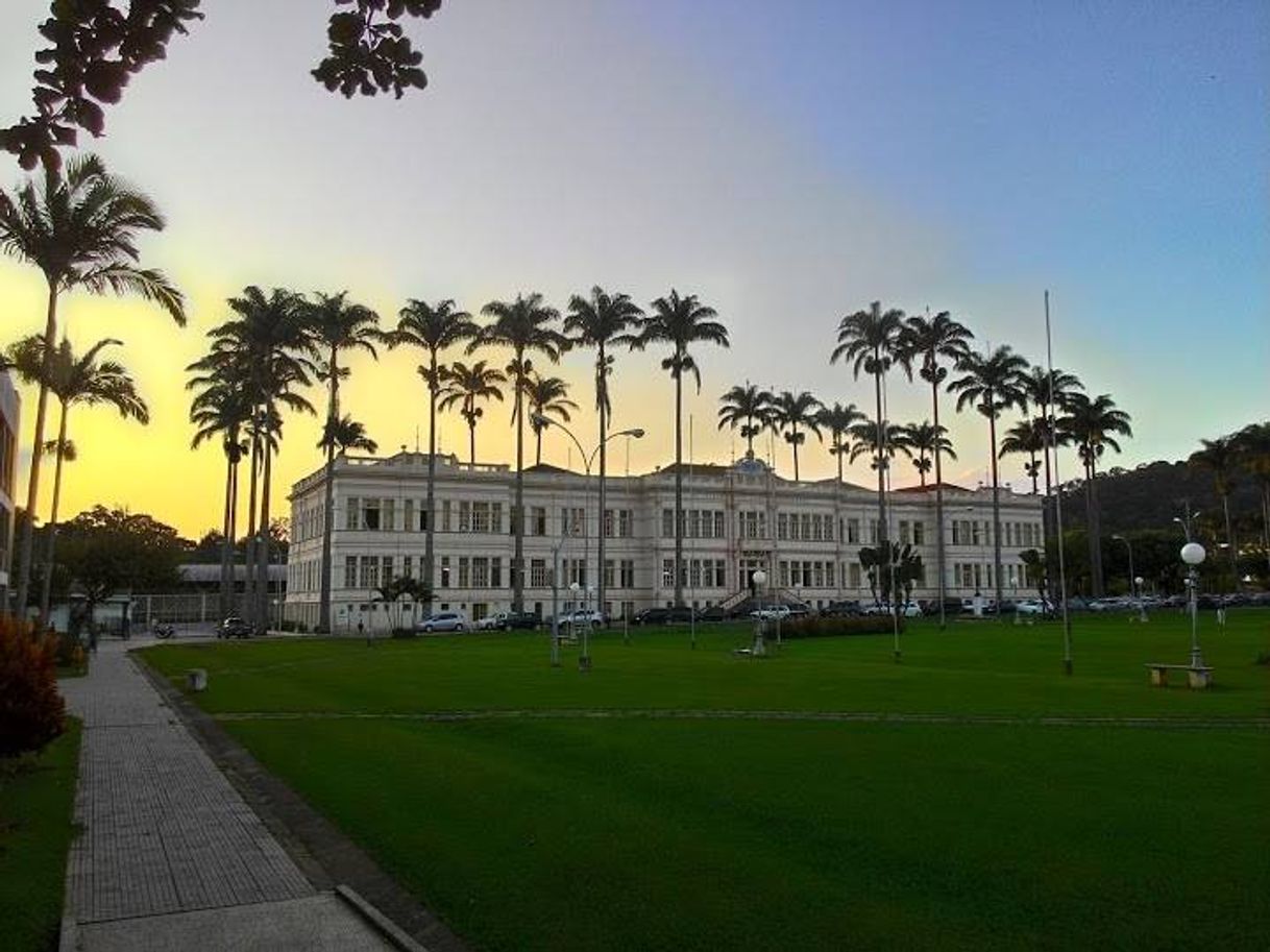 Lugar Universidade Federal de Viçosa