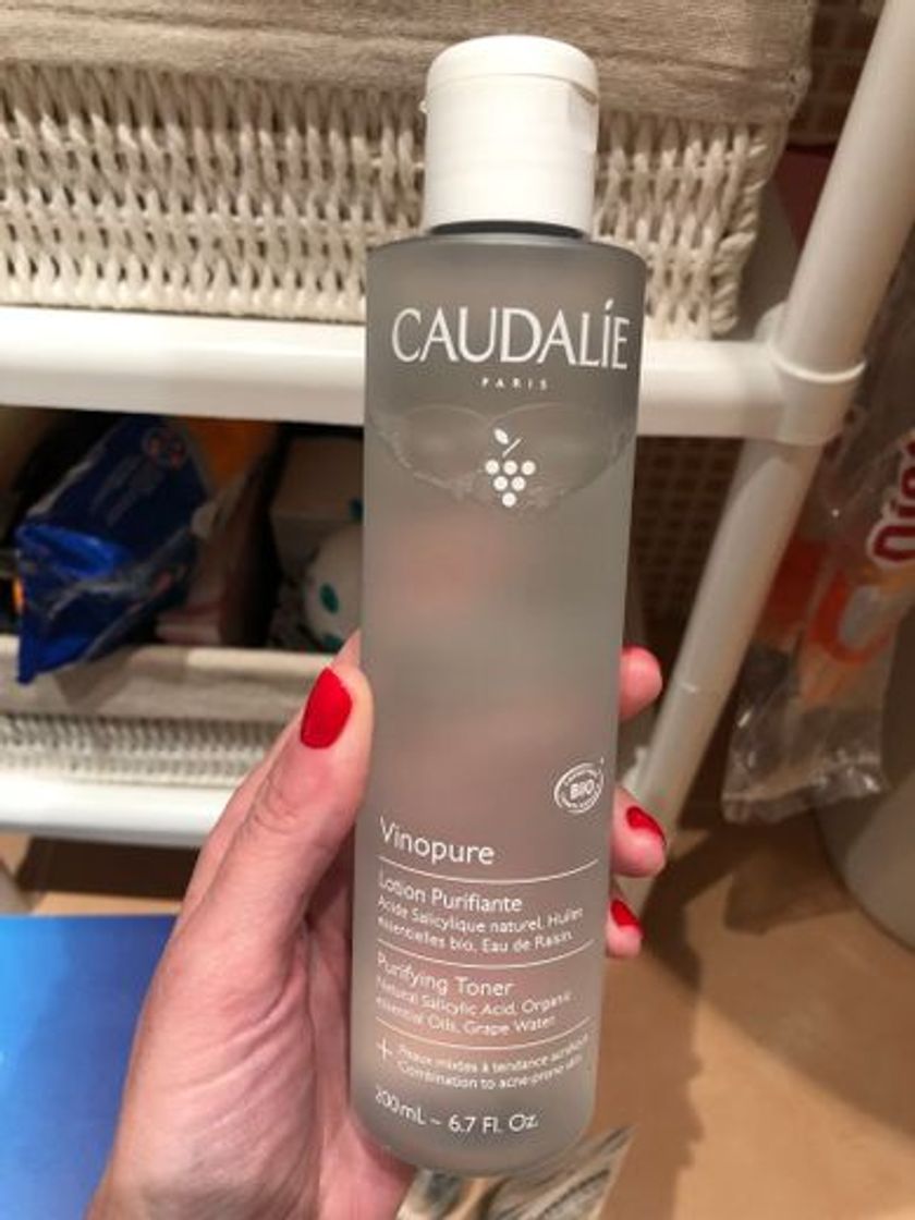 Belleza Tónico Caudalie con ácido salicílico