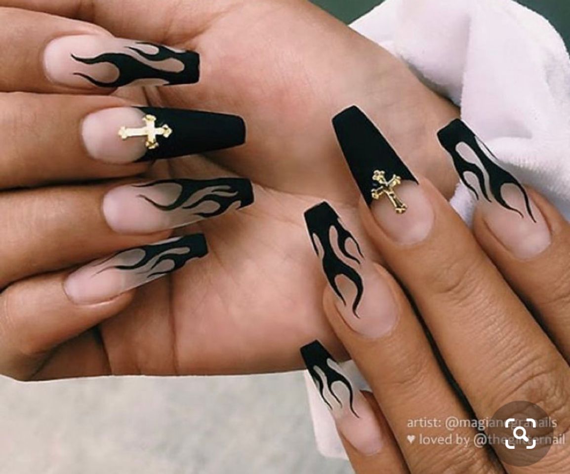 Fashion black nails