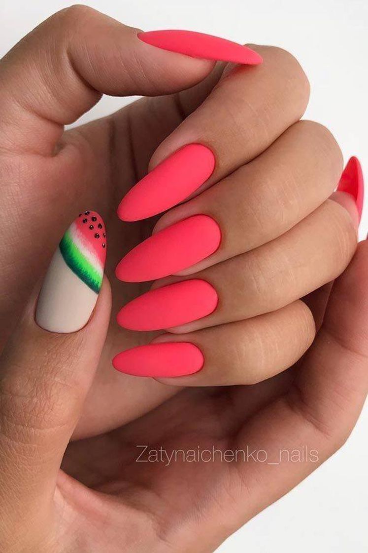 Moda Unhas de melancia 😍