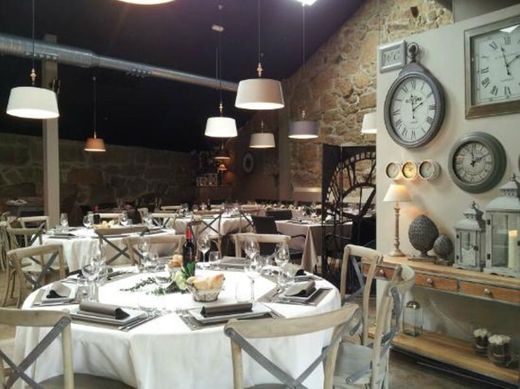 El Reloj Restaurante