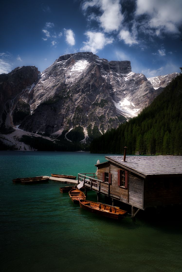 Place Lago di Braies