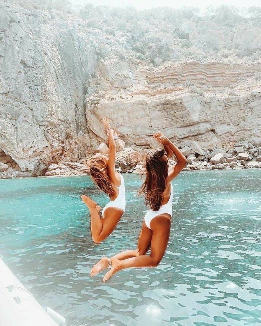 Moda Aquela viagem com sua amiga 👭