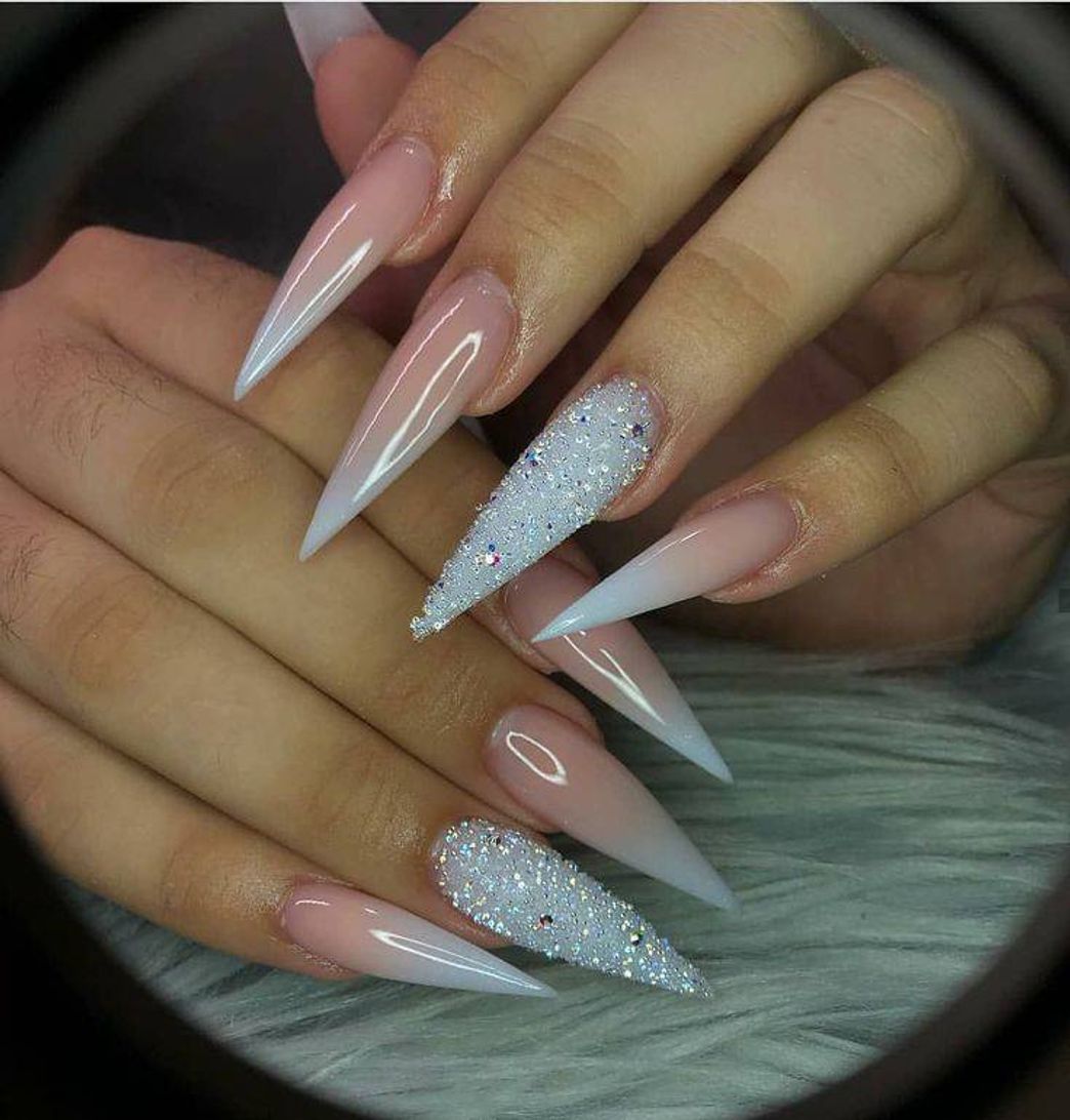 Moda Nail stiletto💅