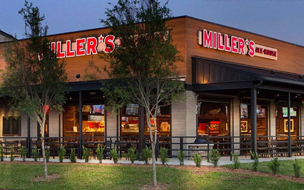 Restaurantes Miller's Ale House - Orlando I - Drive