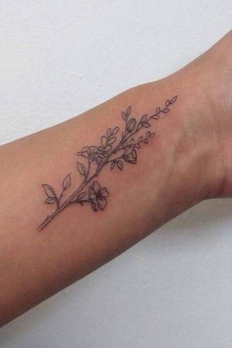 Fashion Tatuagens femininas minimalistas