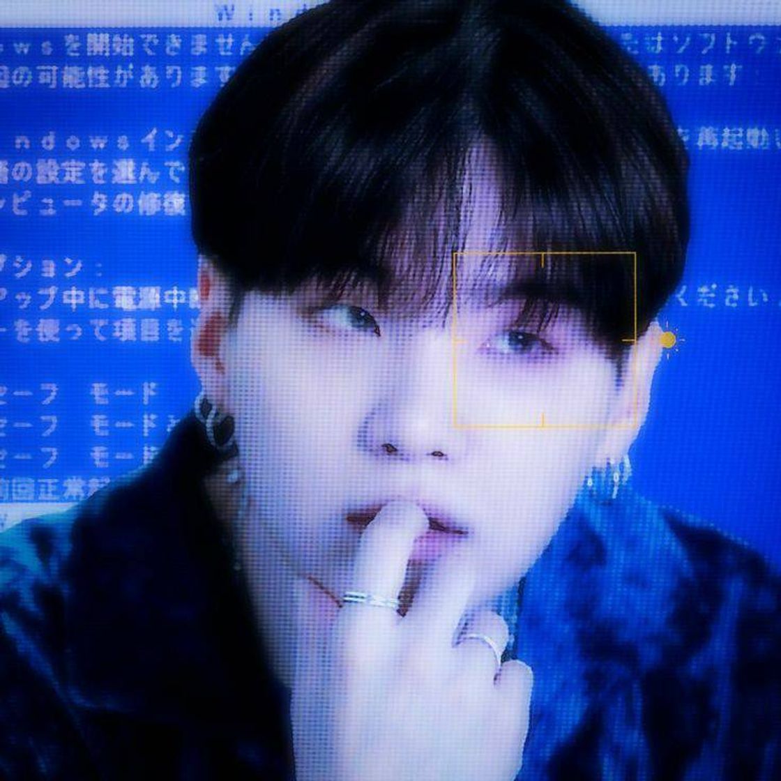 Moda Yoongi webcore/cyber icon. 