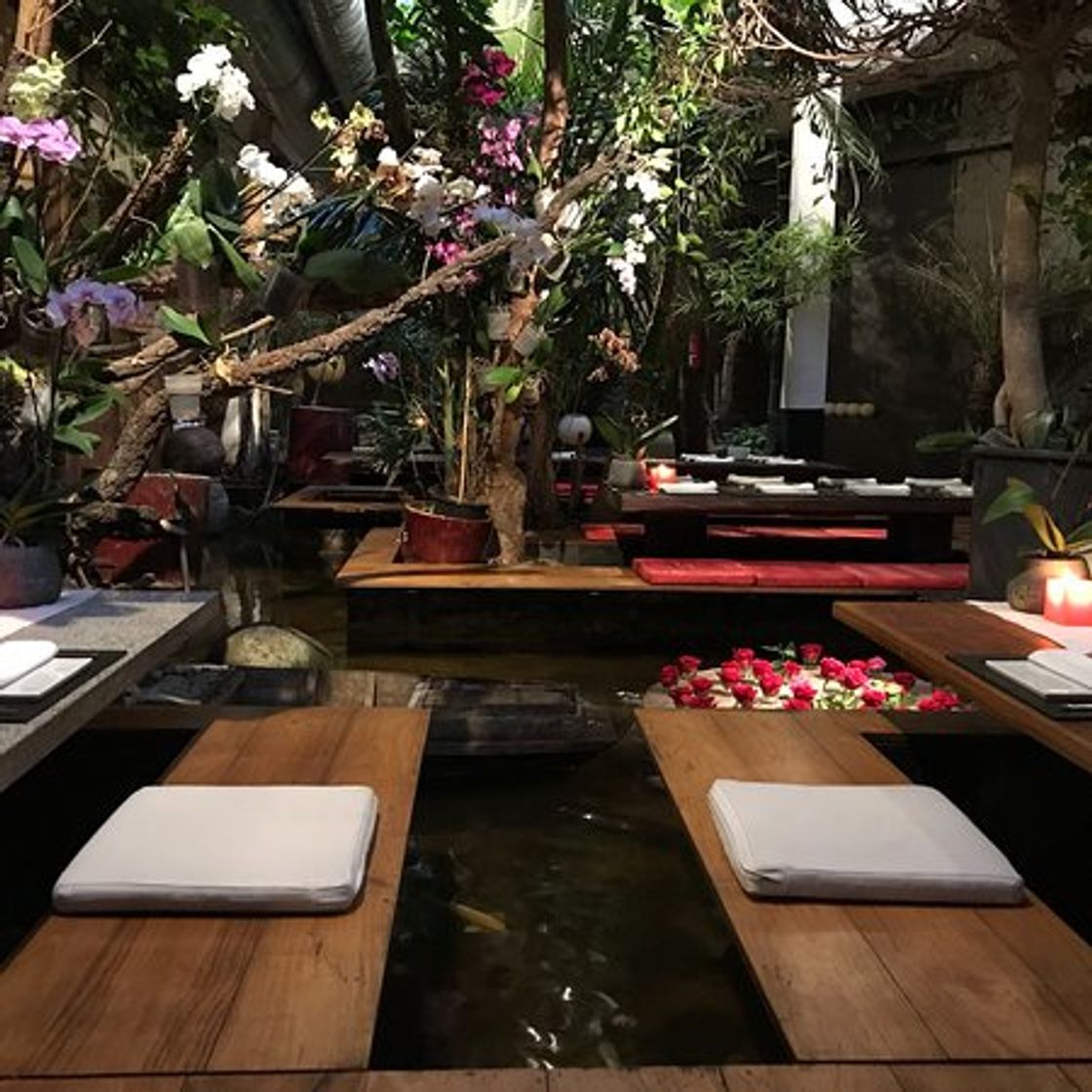 Restaurantes Indochine Ly Leap Restaurant