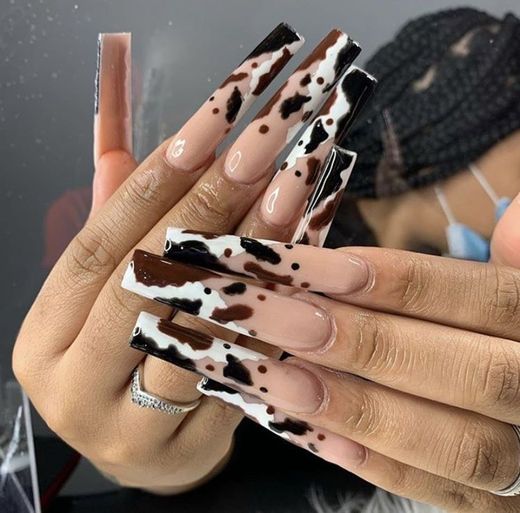 Nails with patterns🐄