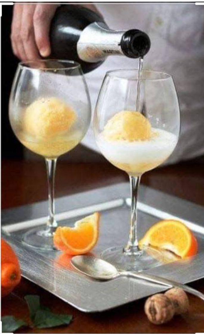 Fashion Drink com espumante e sorvete in 2020 - Pinterest