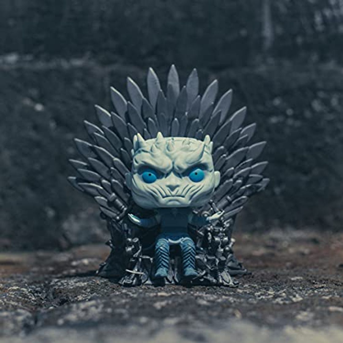 Game Funko- Pop Deluxe: Game of S10: Night King Sitting on Throne Figura