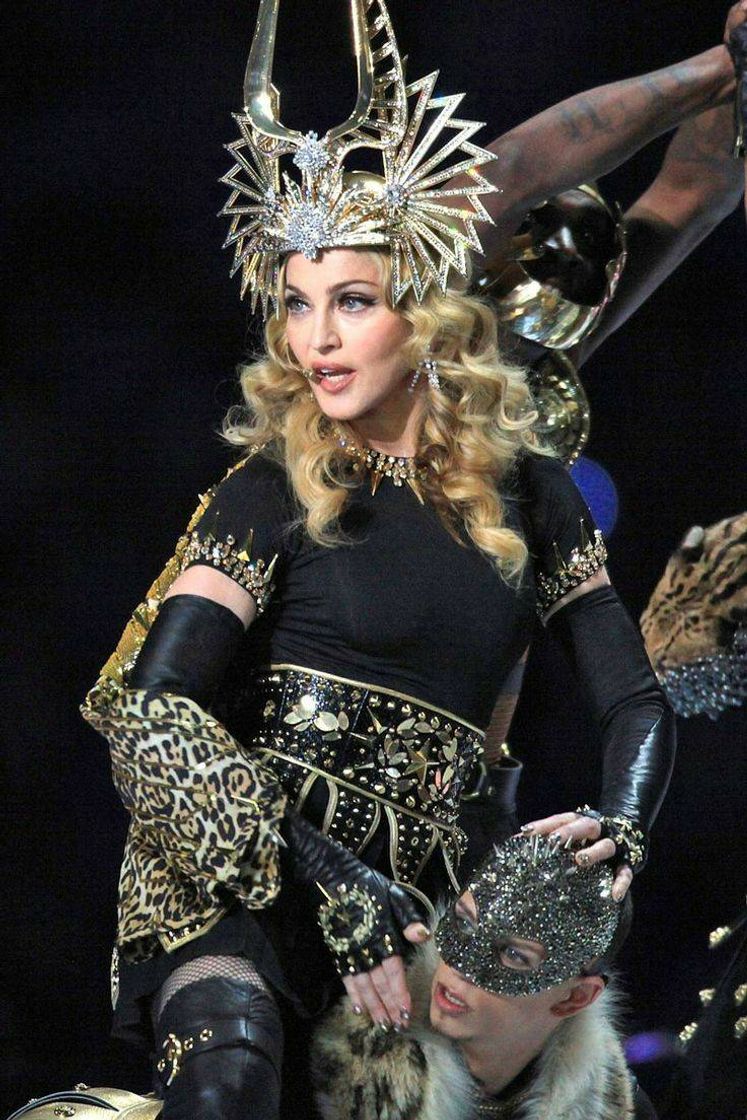 Moda Madonna - 2012 Super Bowl Halftime Show - YouTube