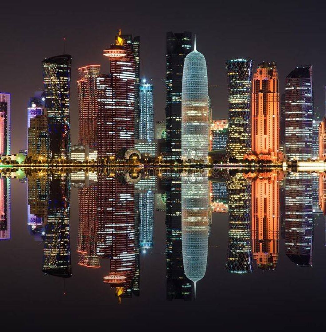 Moda A Costa de Doha no Qatar ao anoitecer 