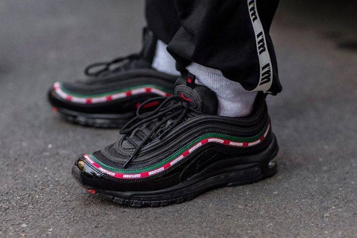 Moda UNDEFEATED x Nike Air Max 97 🔥