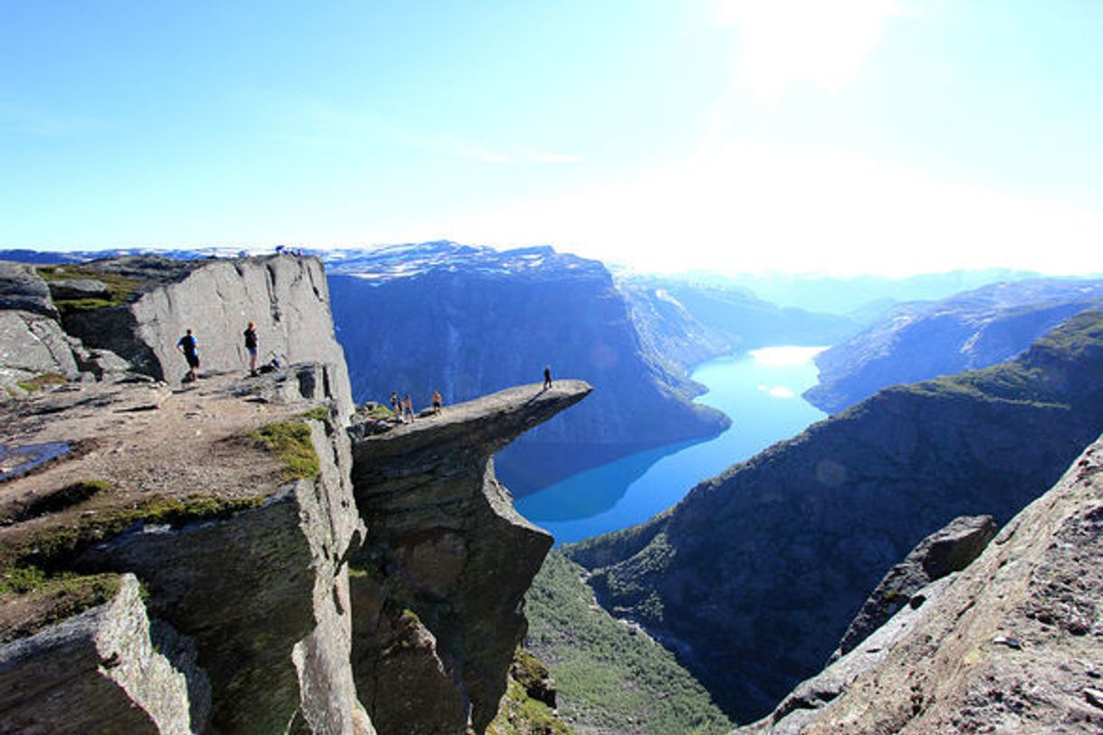 Lugar Trolltunga