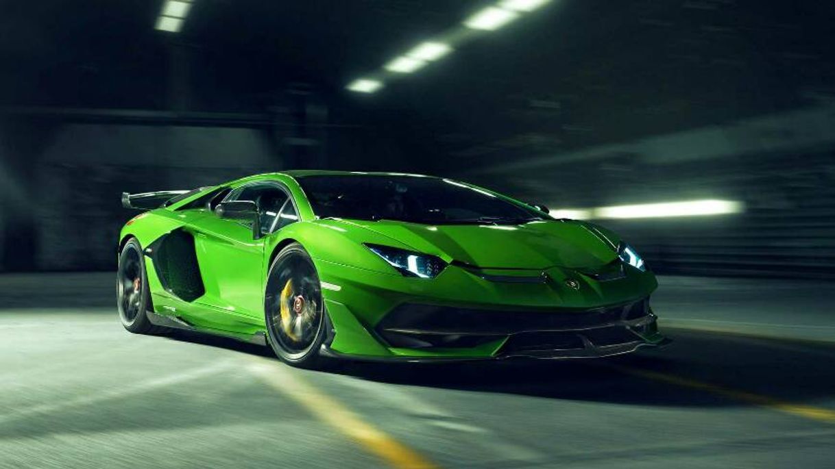 Social Lamborghini Aventador svj
