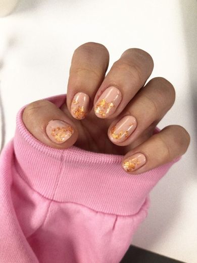 Golden Rose Nails