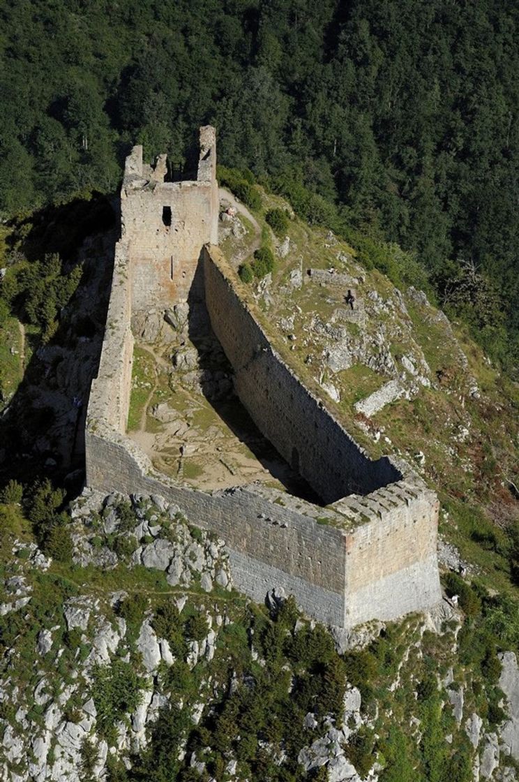 Moda Castillo de Montsegur, en Francia