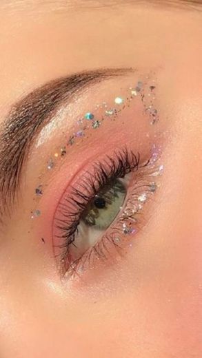 glitter pink makeup 