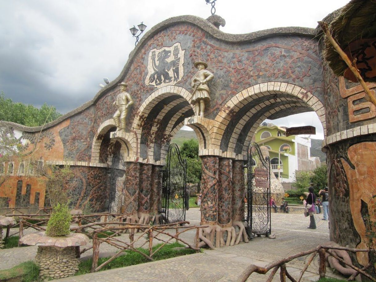 Place Parque de la Identidad Huanca