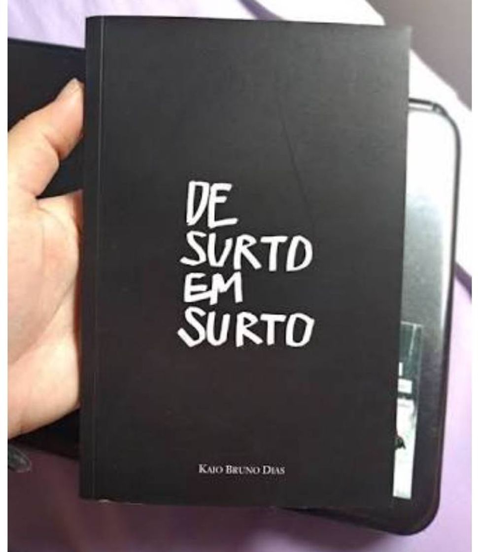 Fashion Livro "De surto em surto"