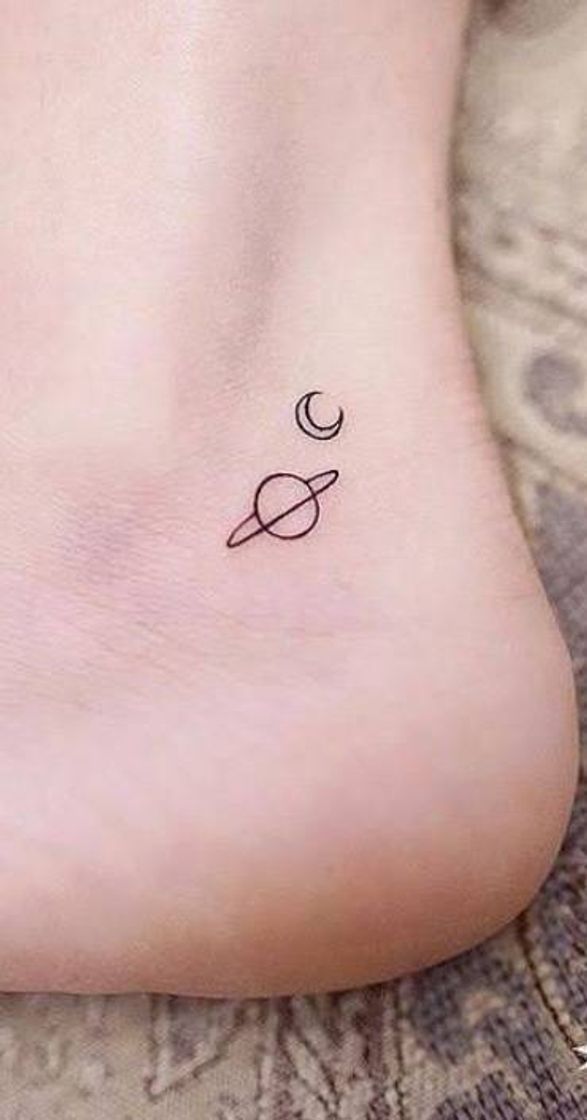 Moda Tatuagem pequena linda 