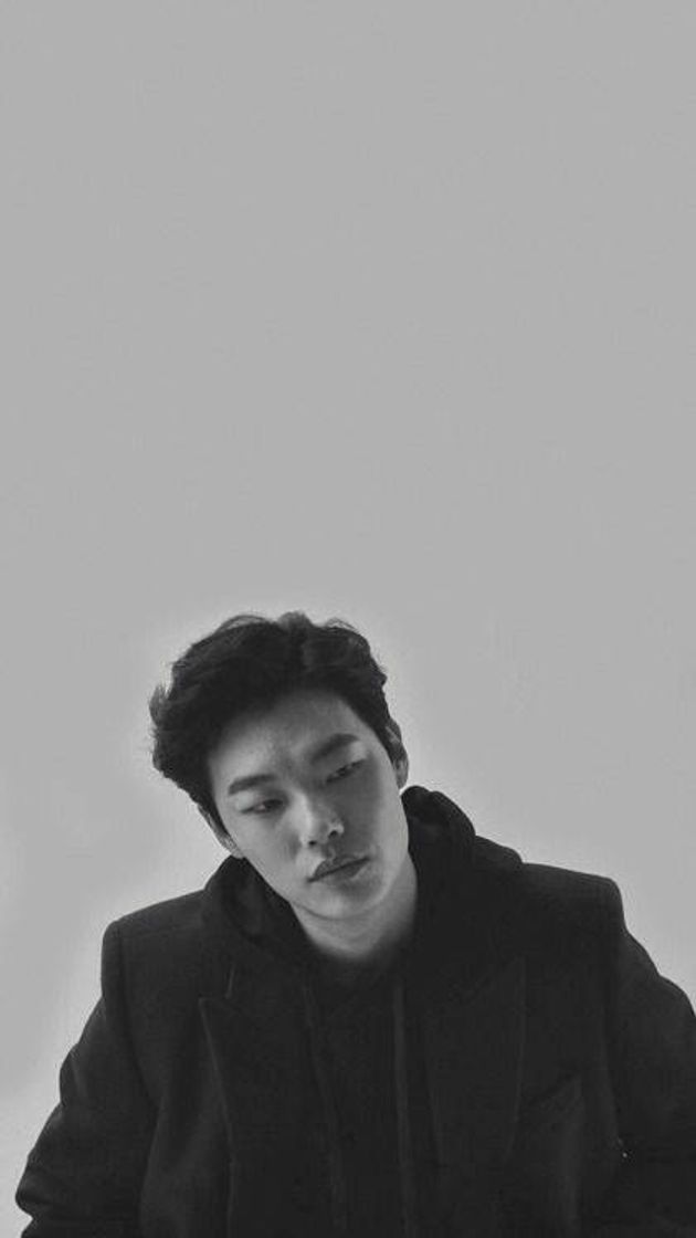 Social Ryu Jun Yeol