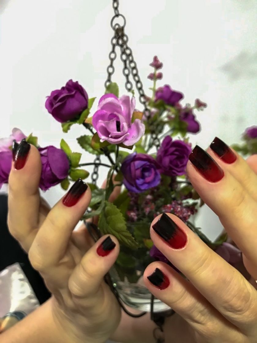 Moda Unhas, preto e vermelho 