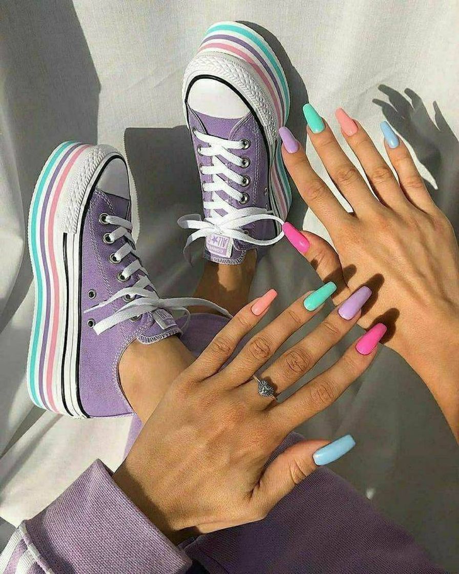 Fashion Unhas coloridas 