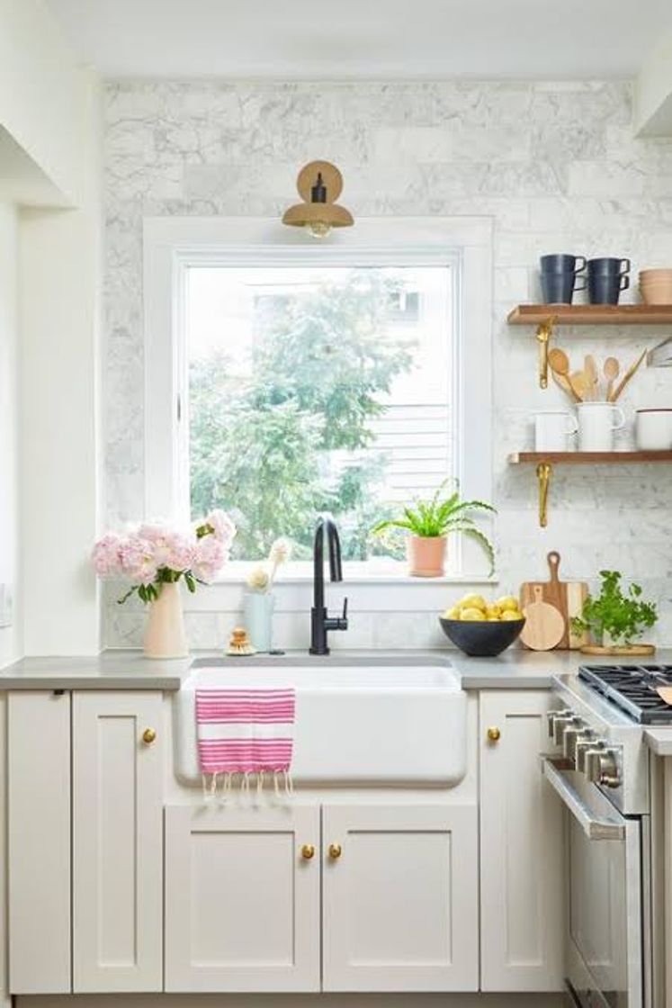 Social Kitchen decor