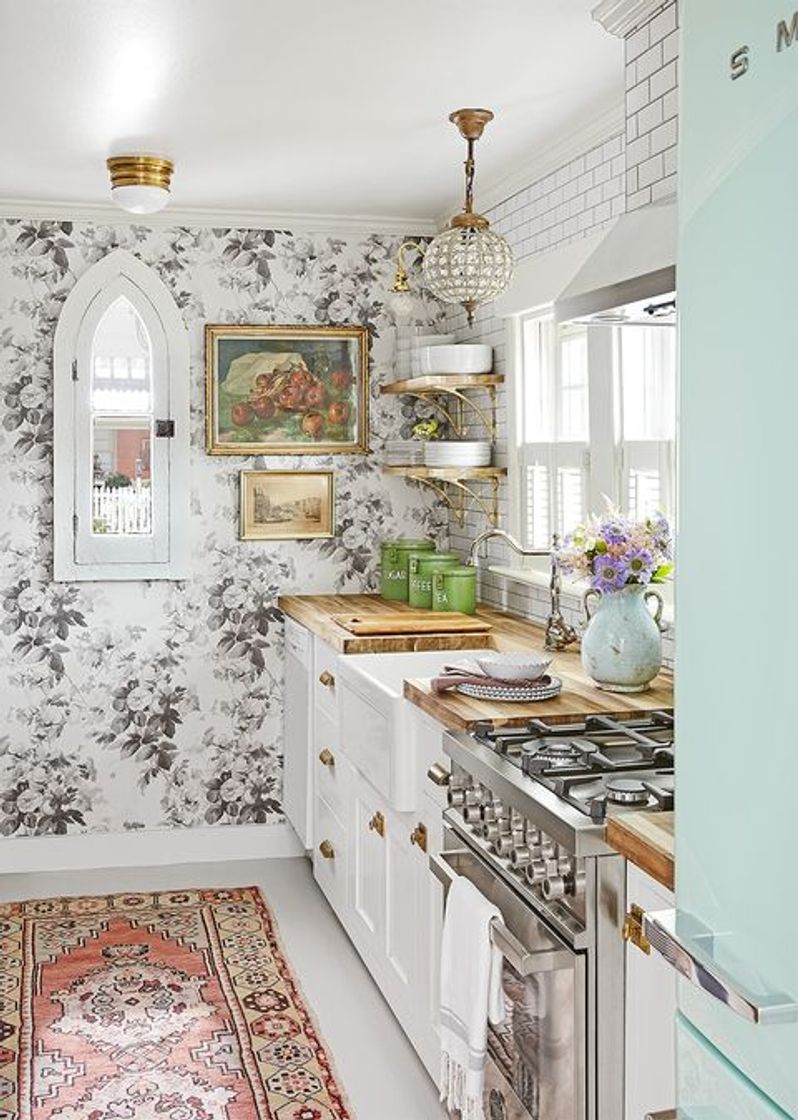 Social Kitchen decor 