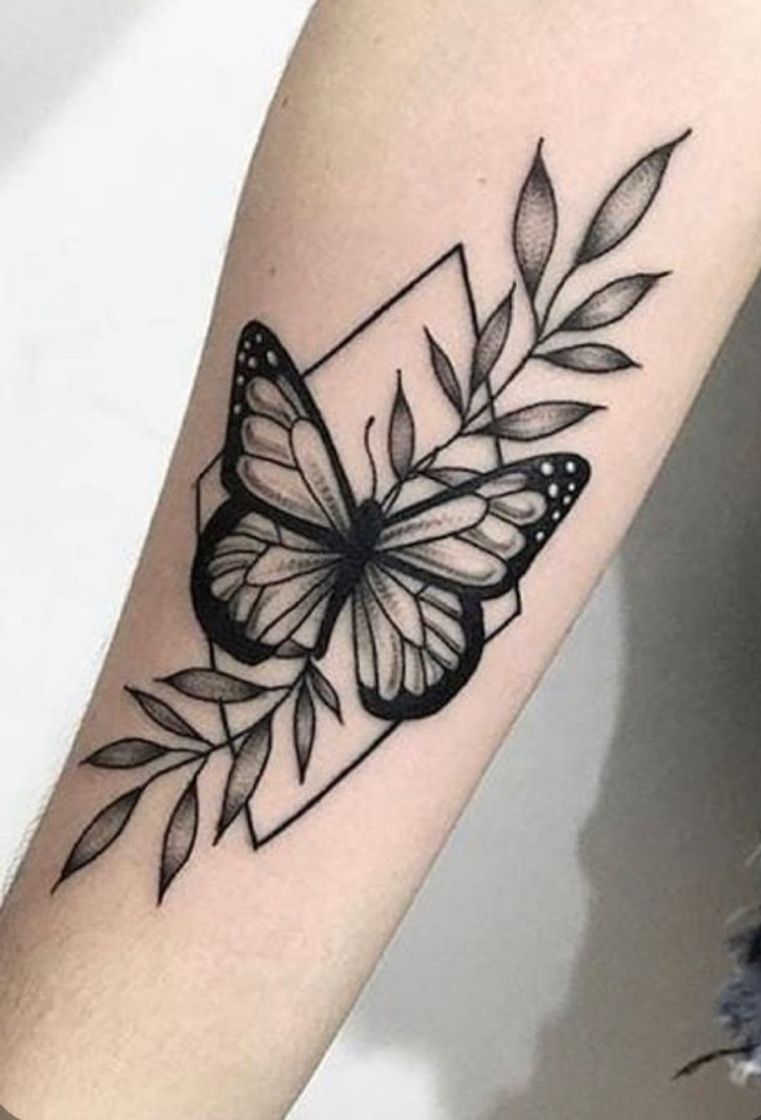 Moda Tatuagem feminina moderna