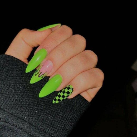 Nail  green 💚