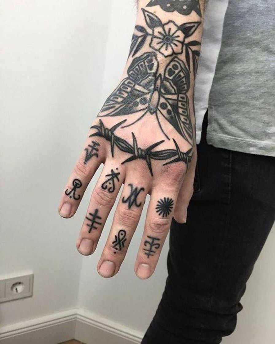 Social Tatto.